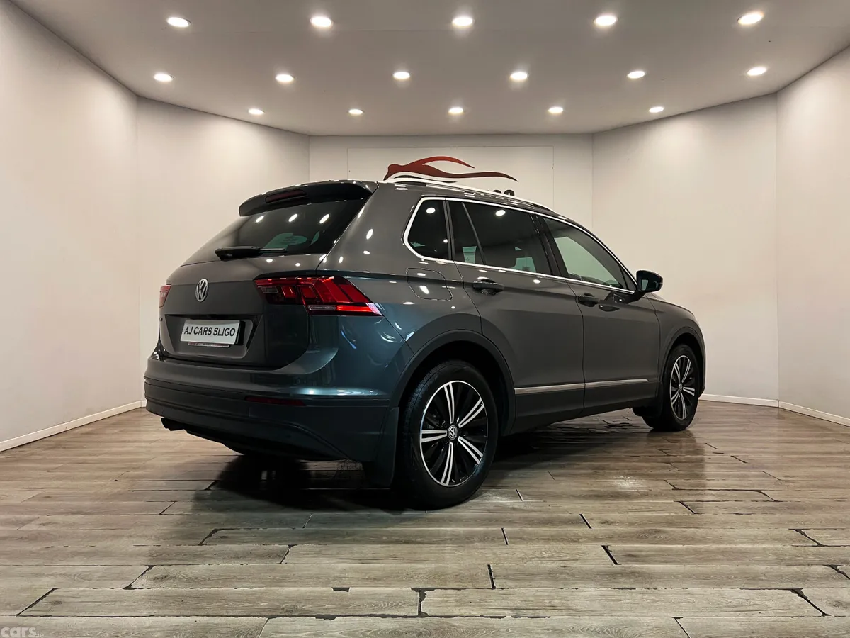 Volkswagen Tiguan SUV, Diesel, 2019, Grey