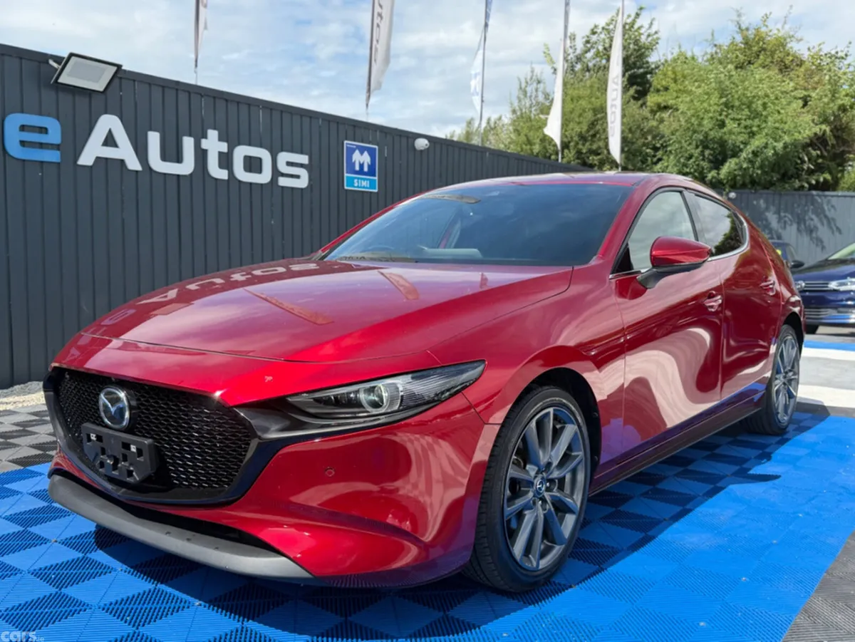 Mazda Mazda3 Hatchback, Diesel, 2021, Red
