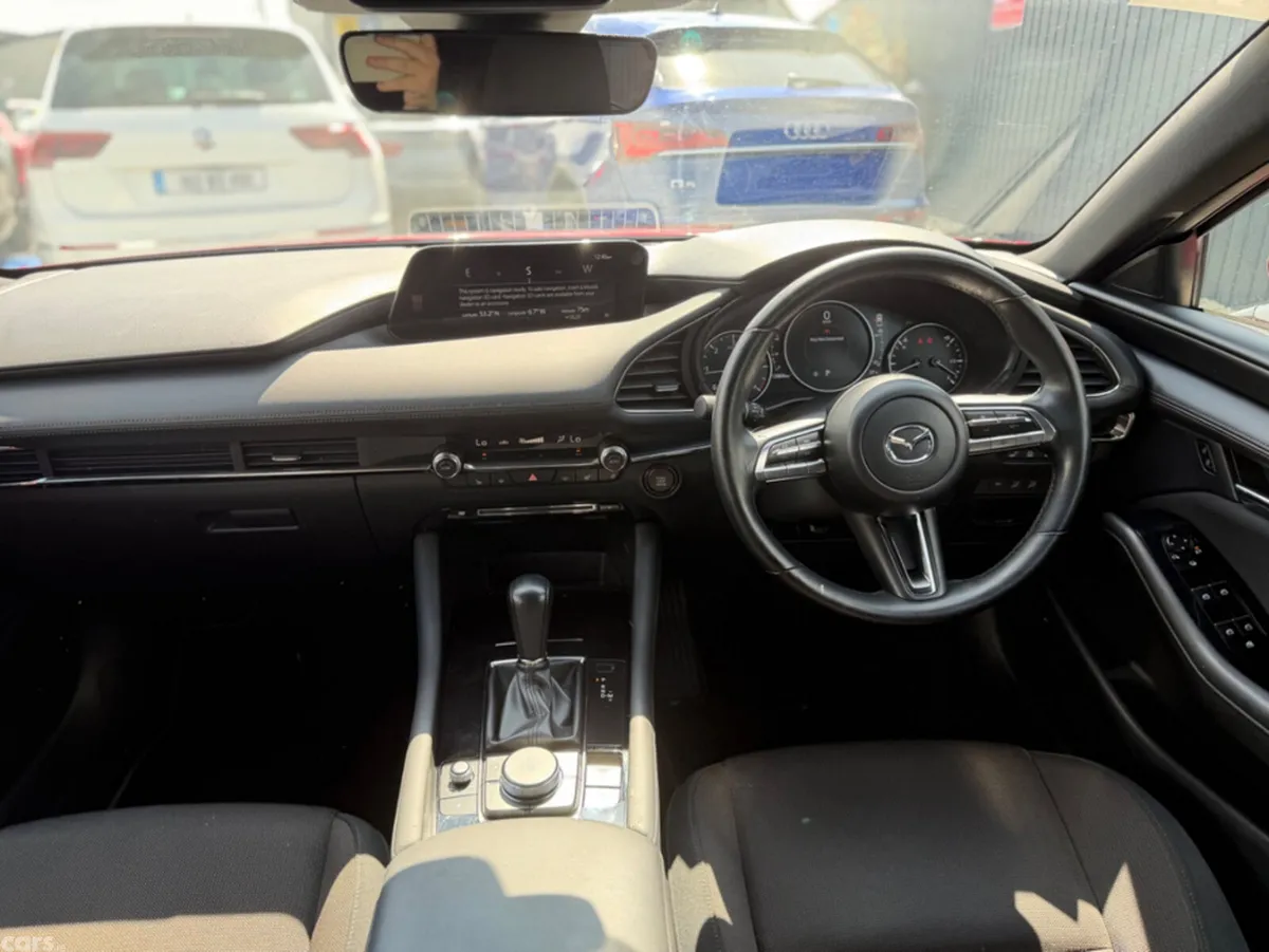 Mazda Mazda3 Hatchback, Diesel, 2021, Red