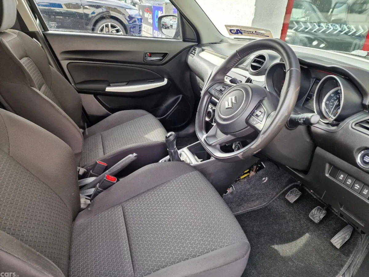 Suzuki Swift Hatchback, Petrol Hybrid, 2018, Black