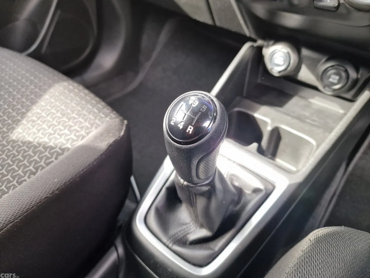 Suzuki Swift Hatchback, Petrol Hybrid, 2018, Black