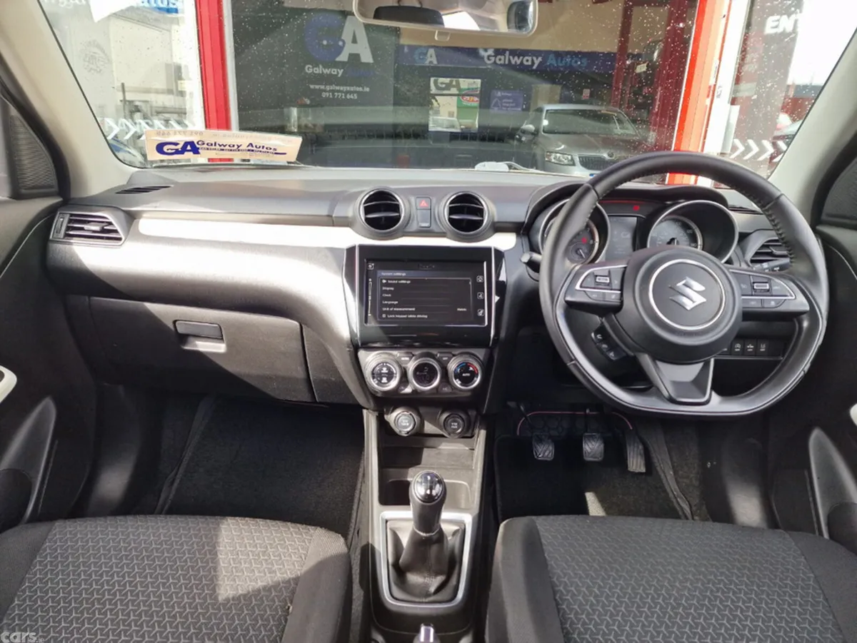 Suzuki Swift Hatchback, Petrol Hybrid, 2018, Black