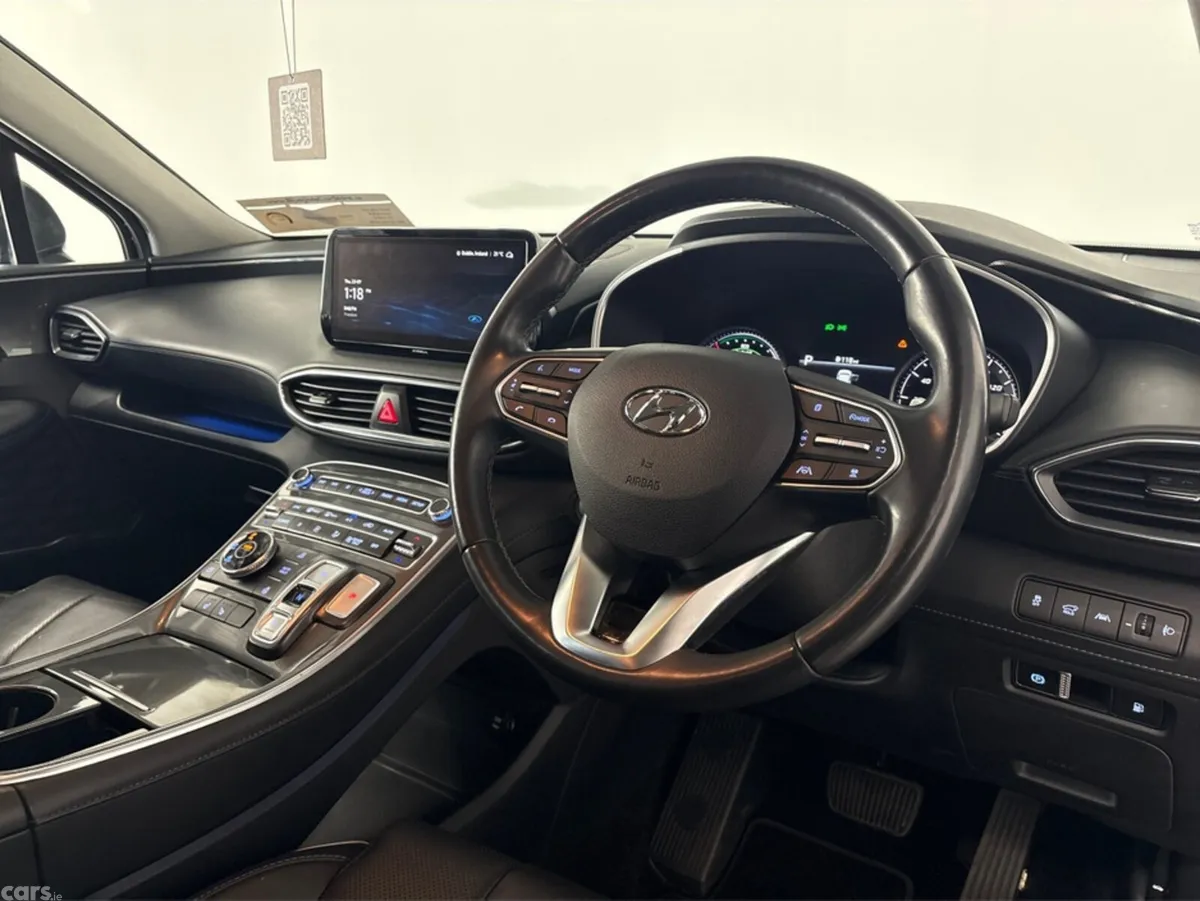 Hyundai Santa Fe Estate, Petrol Hybrid, 2023, Black