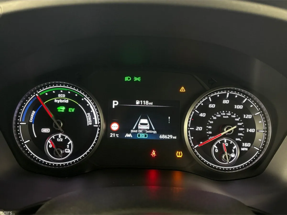 Hyundai Santa Fe Estate, Petrol Hybrid, 2023, Black