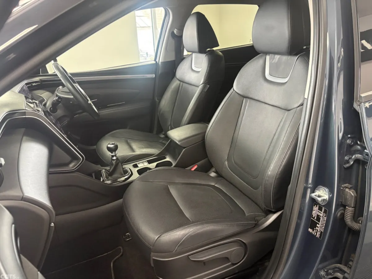 Hyundai Tucson MPV, Diesel, 2021, Blue