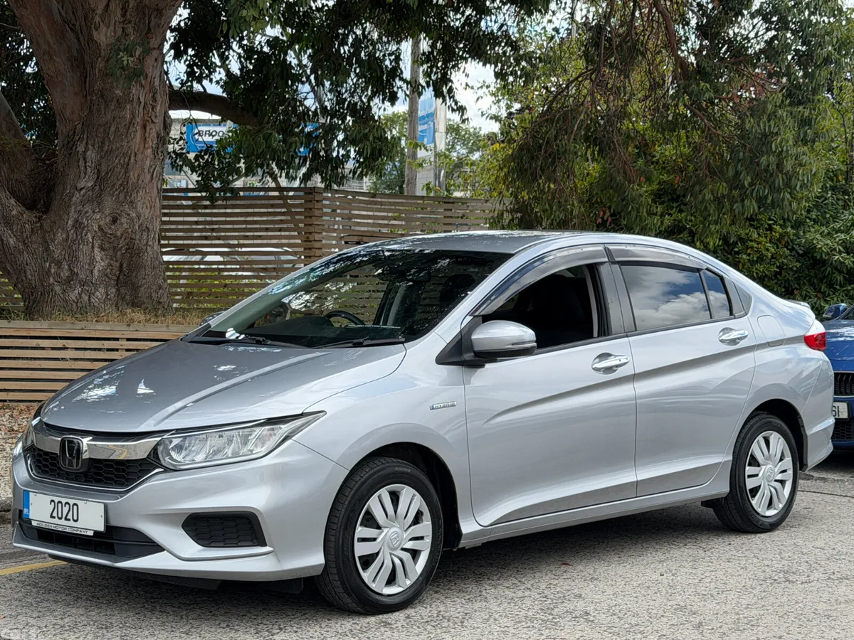 Honda Grace Saloon, Petrol Hybrid, 2020, Silver