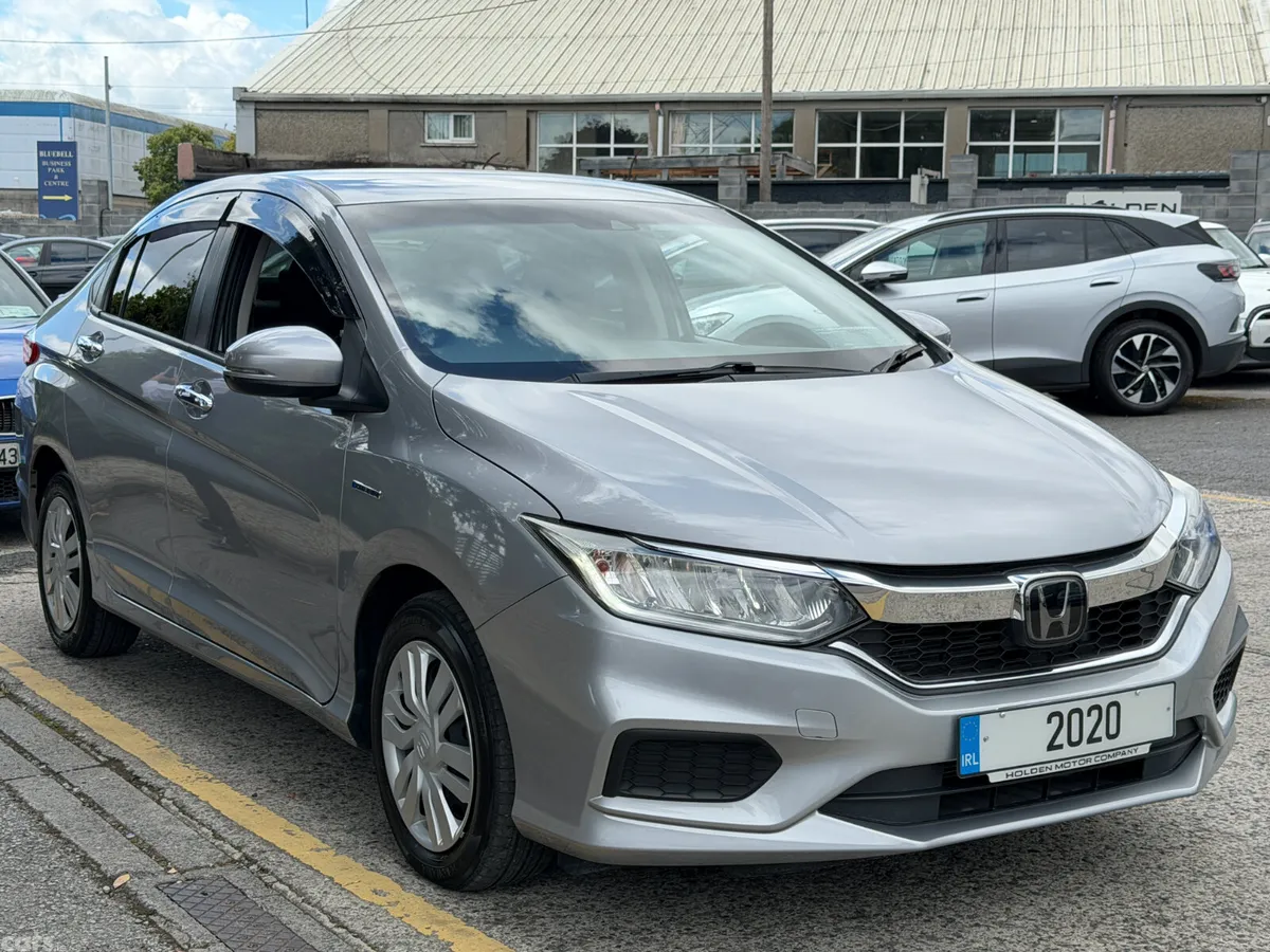 Honda Grace Saloon, Petrol Hybrid, 2020, Silver