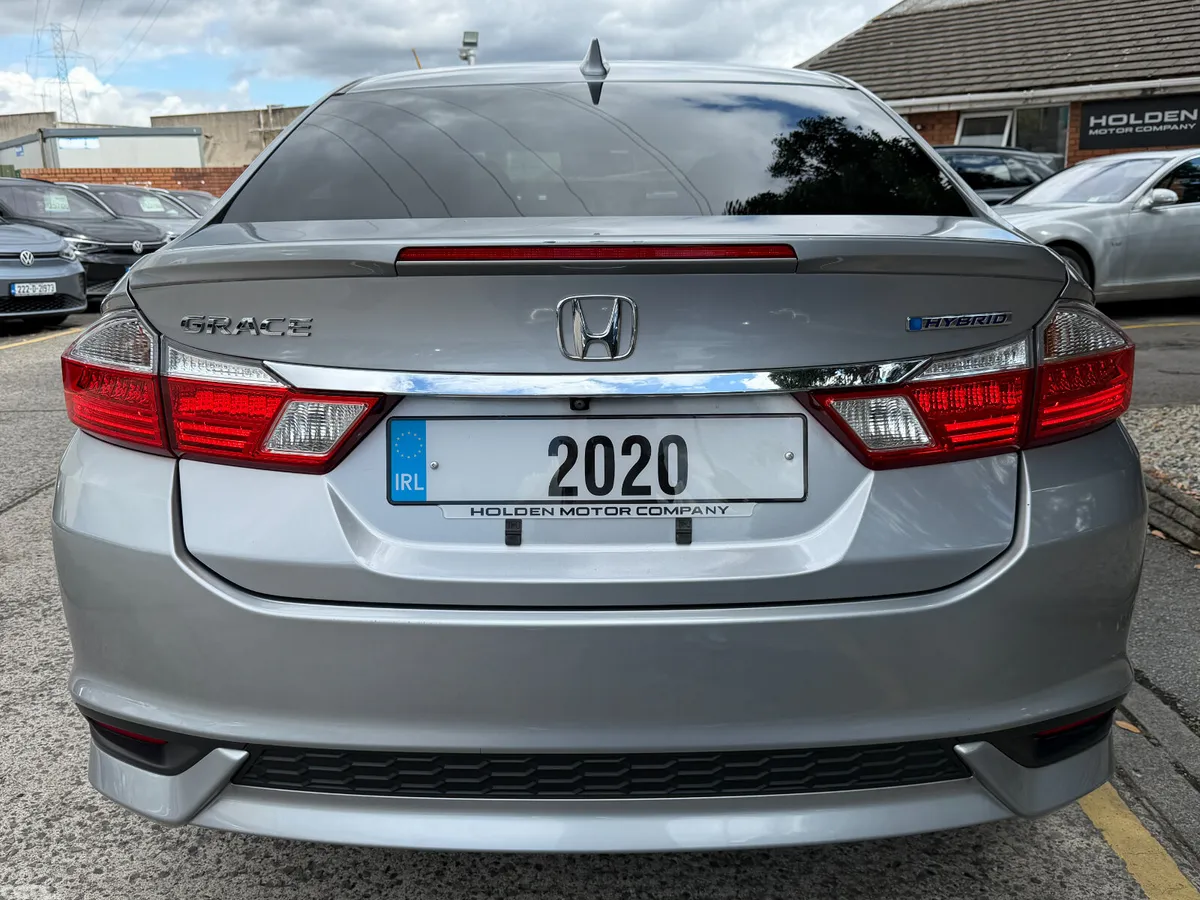 Honda Grace Saloon, Petrol Hybrid, 2020, Silver