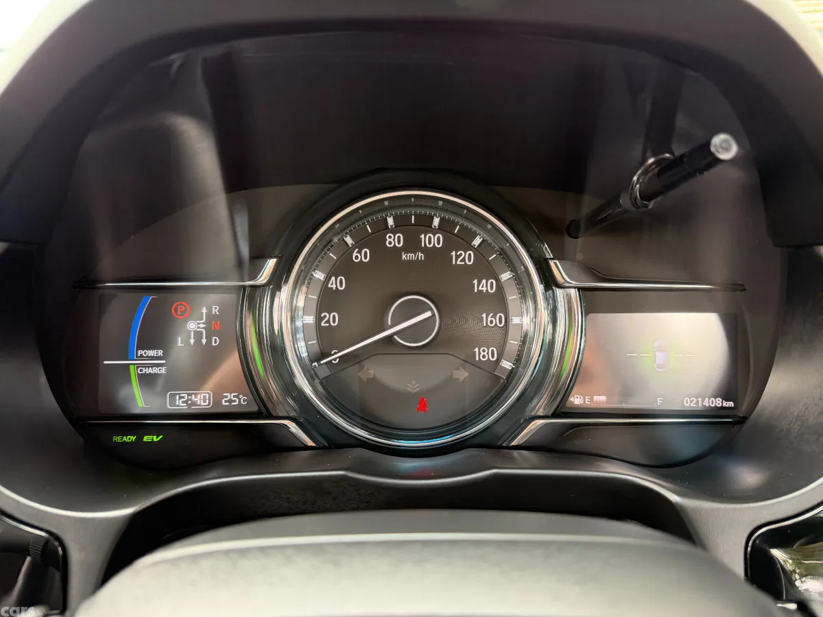 Honda Grace Saloon, Petrol Hybrid, 2020, Silver