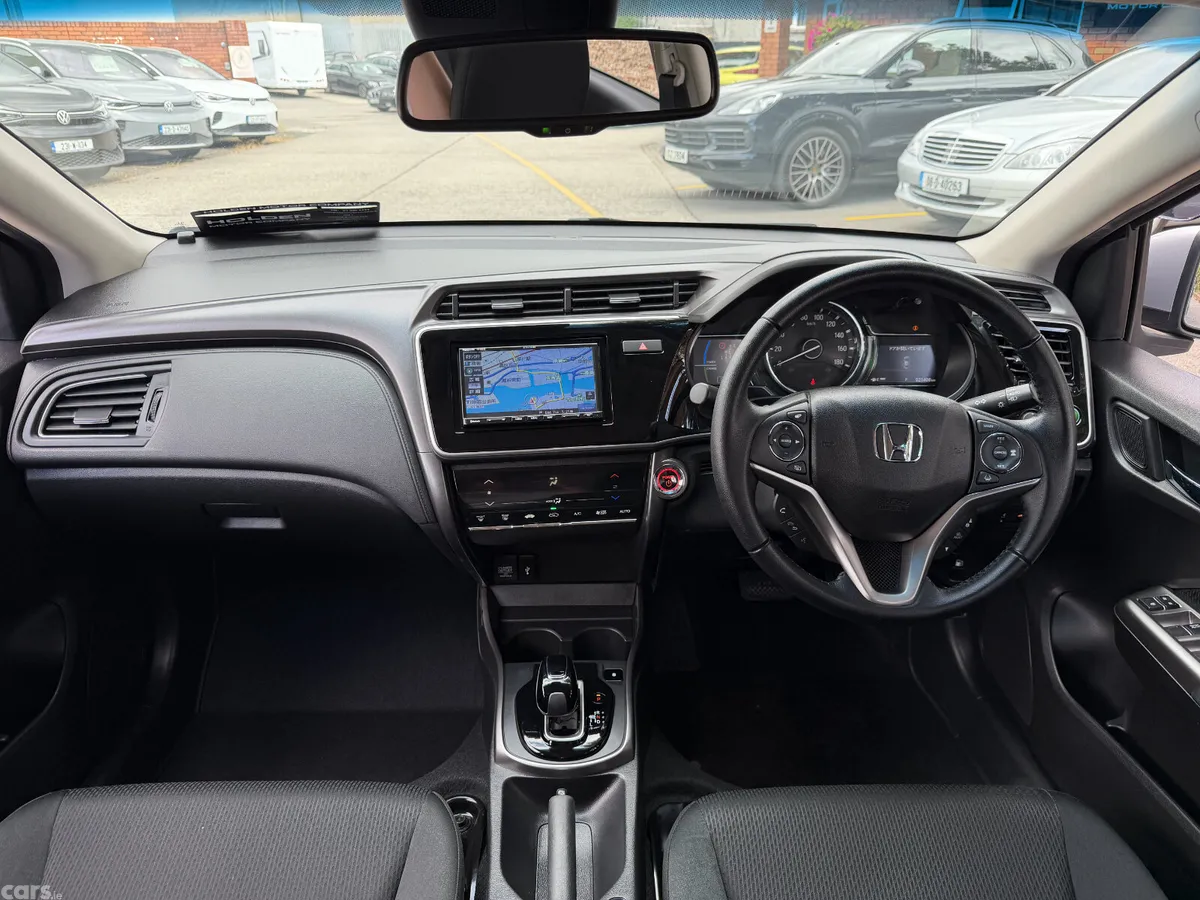 Honda Grace Saloon, Petrol Hybrid, 2020, Silver