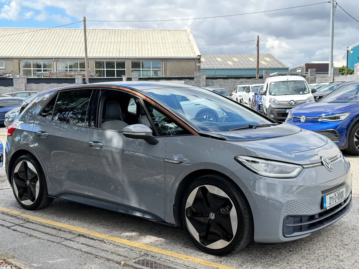 Volkswagen ID.3 Hatchback, Electric, 2021, Grey