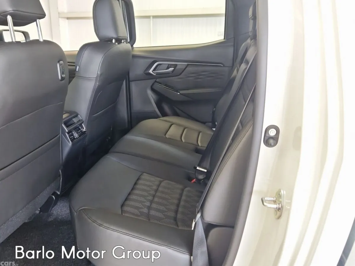 Isuzu D-Max Pick Up, Diesel, 2026, White