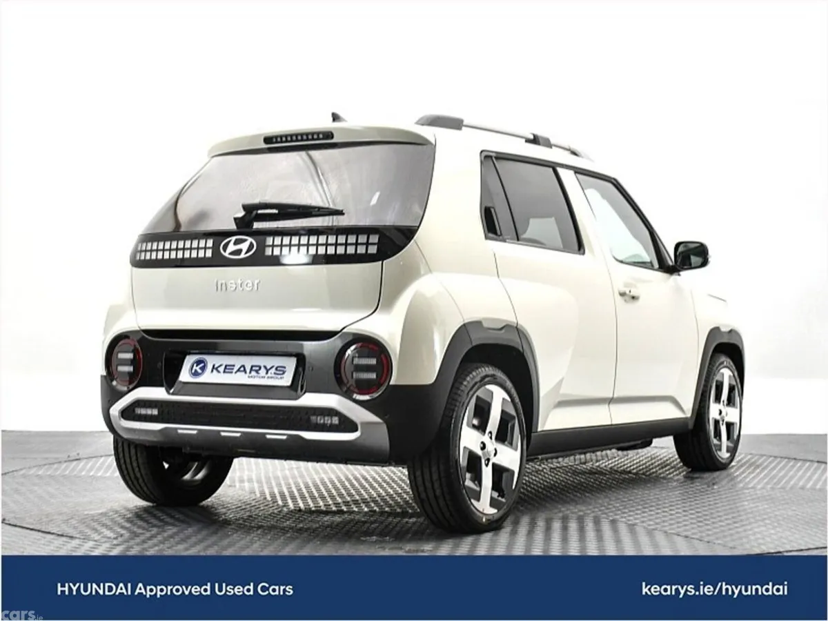 Hyundai INSTER SUV, Electric, 2026, White