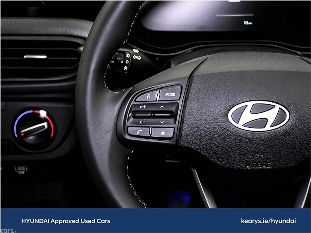 Hyundai i10 Hatchback, Petrol, 2023, White