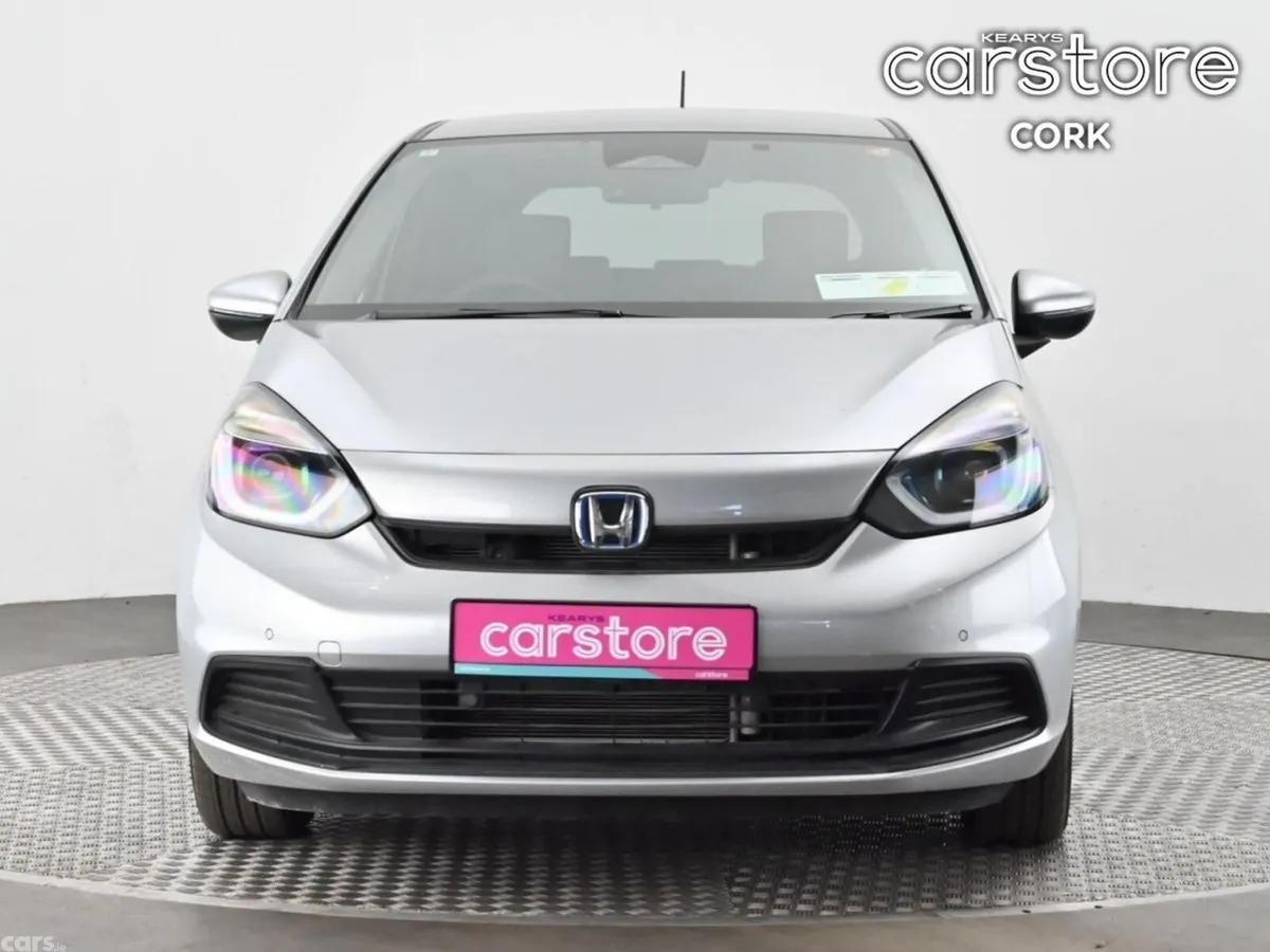 Honda Fit Hatchback, Petrol Hybrid, 2023, White