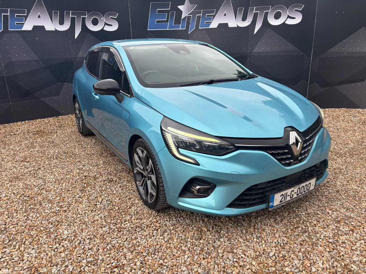 Renault Clio Hatchback, Petrol, 2021, Blue