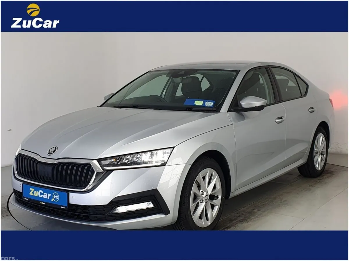 Skoda Octavia Saloon, Petrol, 2024, Grey