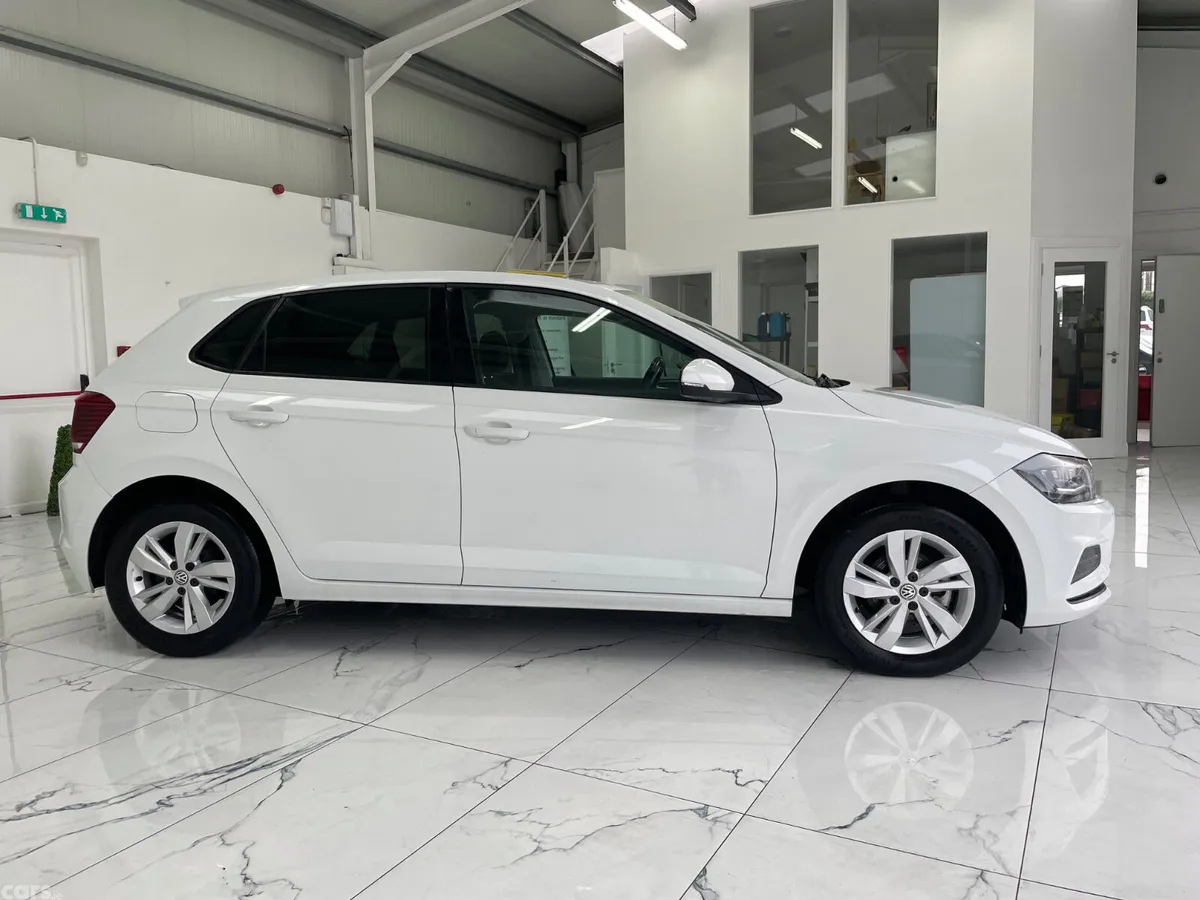 Volkswagen Polo Hatchback, Petrol, 2020, White