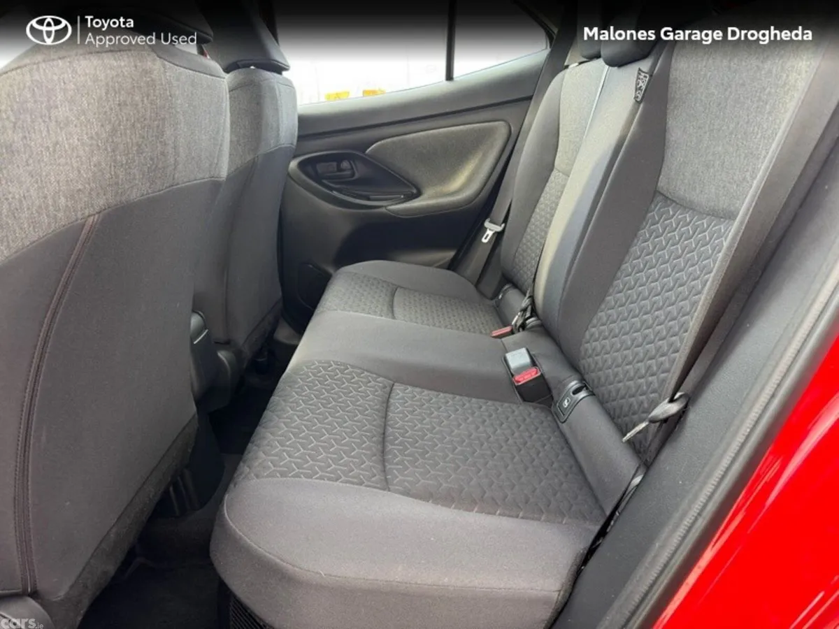 Toyota Yaris Cross Hatchback, Petrol Hybrid, 2024, Red