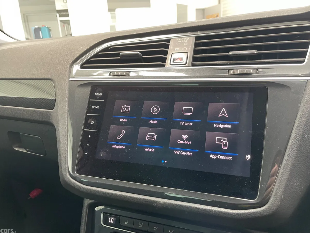 Volkswagen Tiguan Estate, Diesel, 2019, White