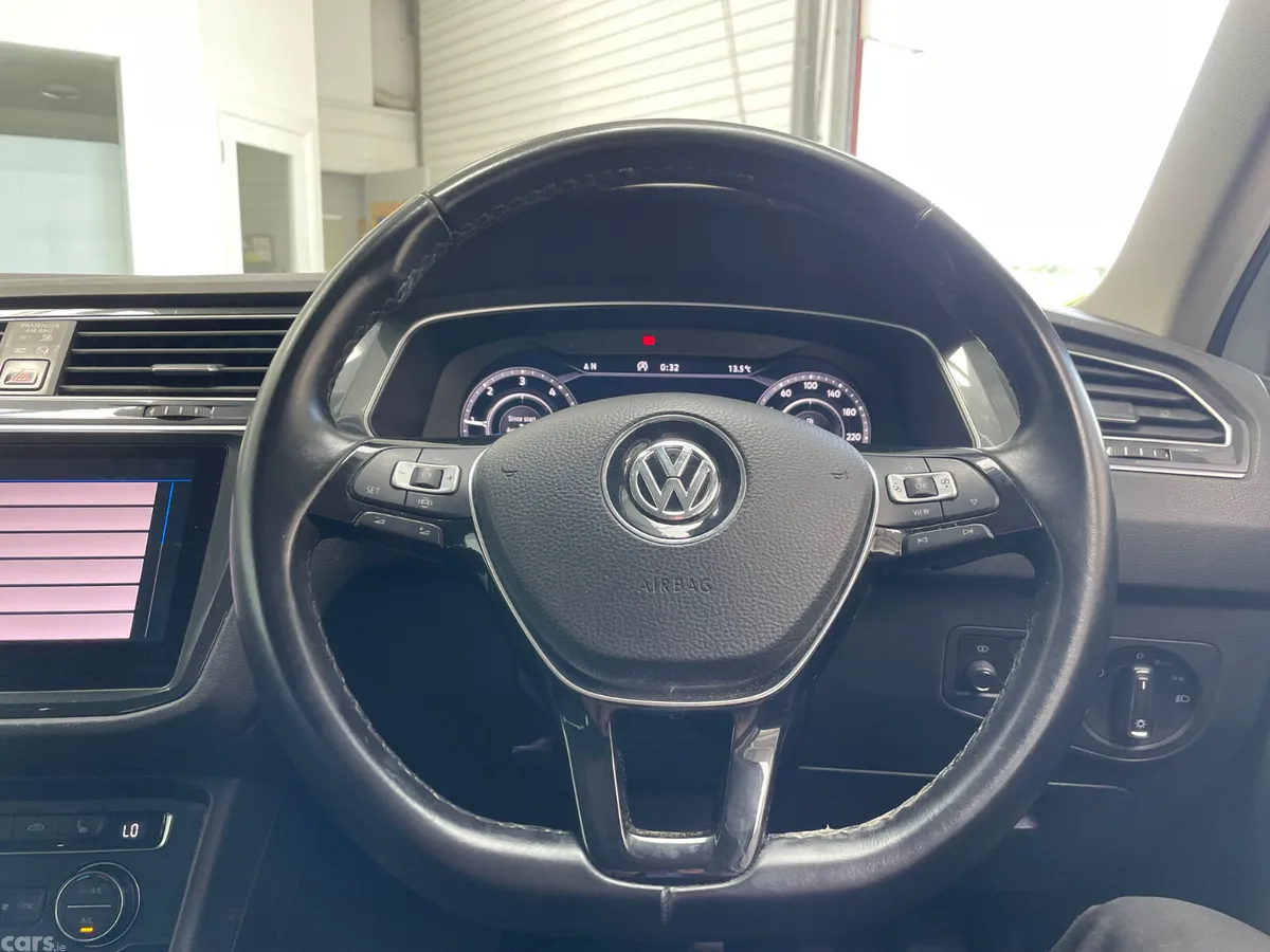 Volkswagen Tiguan Estate, Diesel, 2019, White
