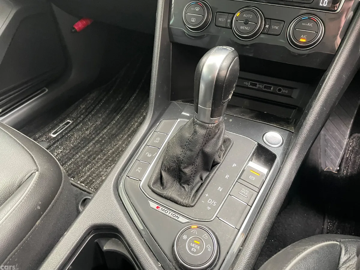 Volkswagen Tiguan Estate, Diesel, 2019, White