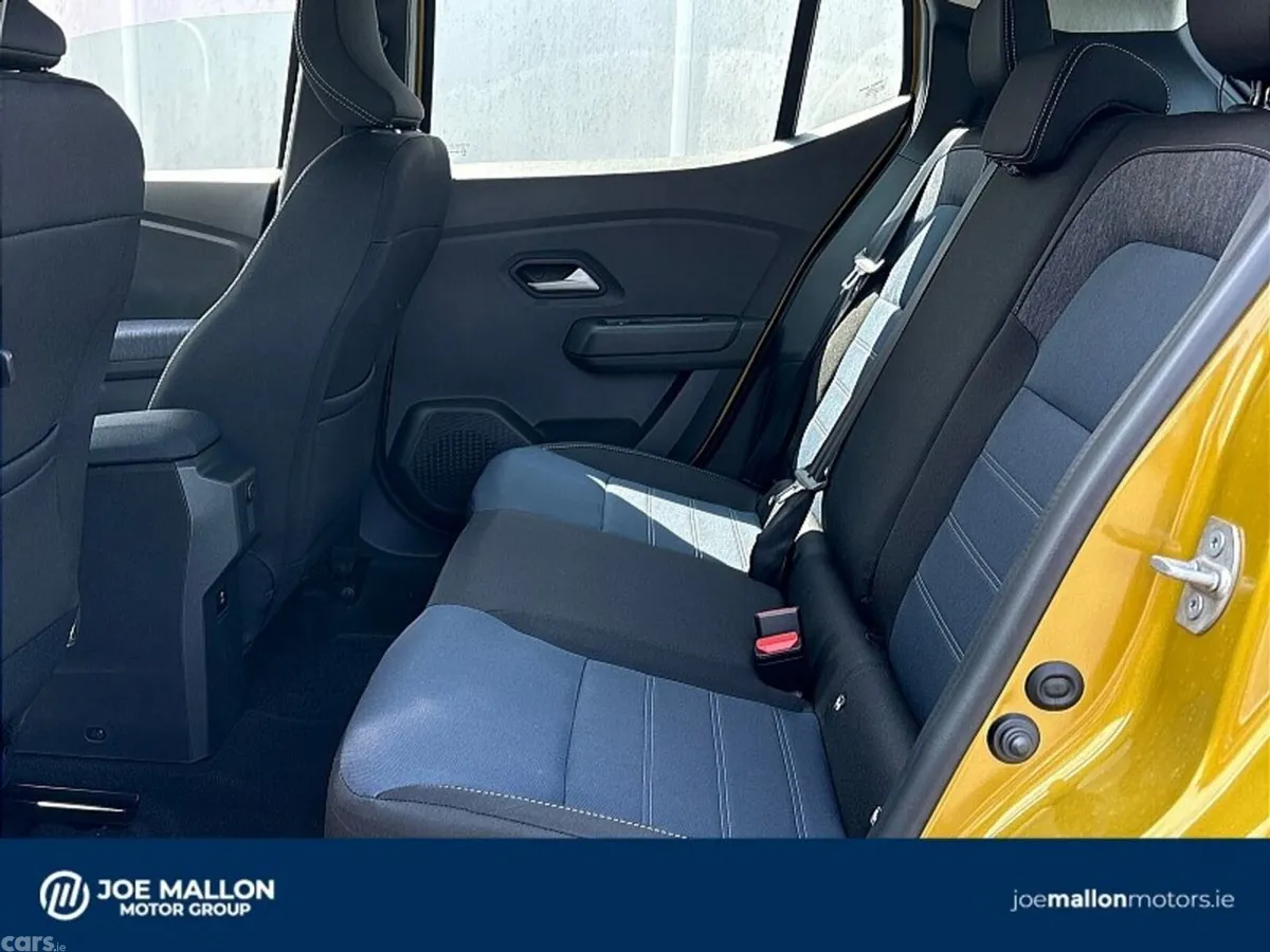 Dacia Sandero Hatchback, Petrol, 2026, Yellow