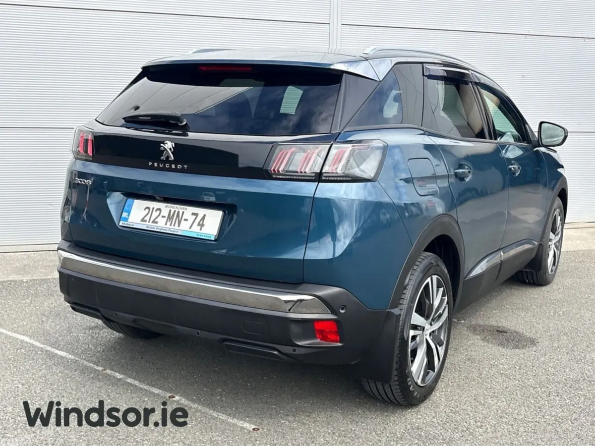 Peugeot 3008 MPV, Diesel, 2021, Blue