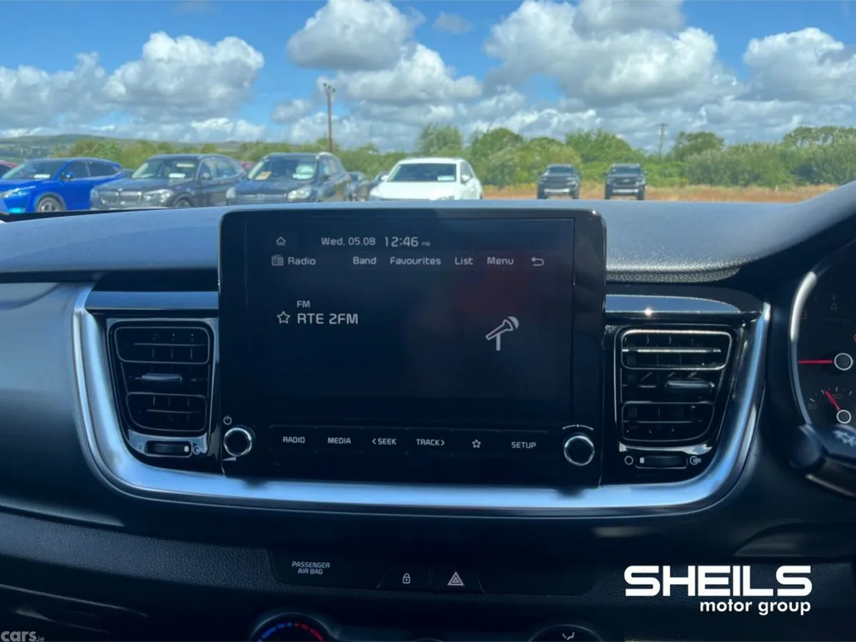 Kia Stonic Estate, Petrol, 2023, Red
