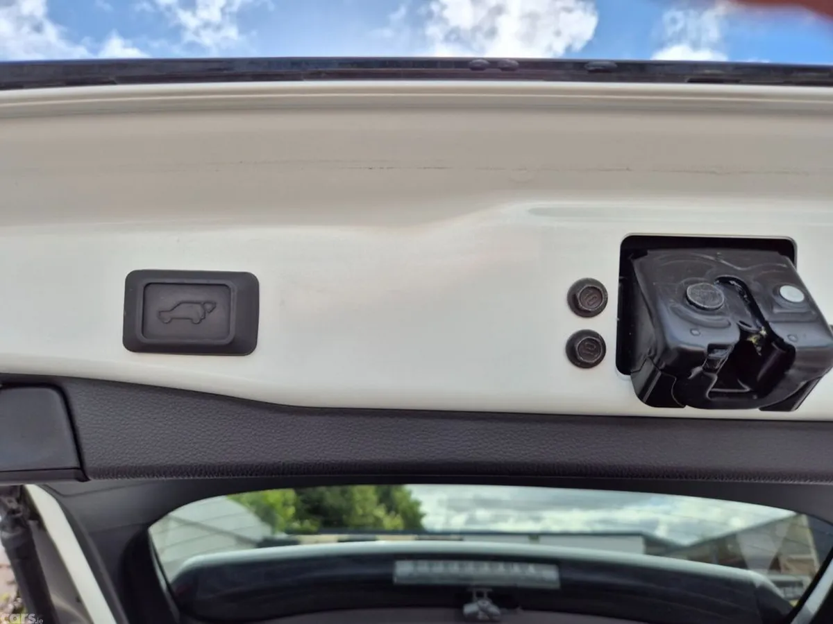 Toyota RAV4 SUV, Petrol Plug-in Hybrid, 2022, White