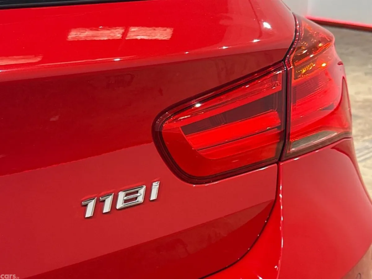 BMW 1-Series Hatchback, Petrol, 2018, Red