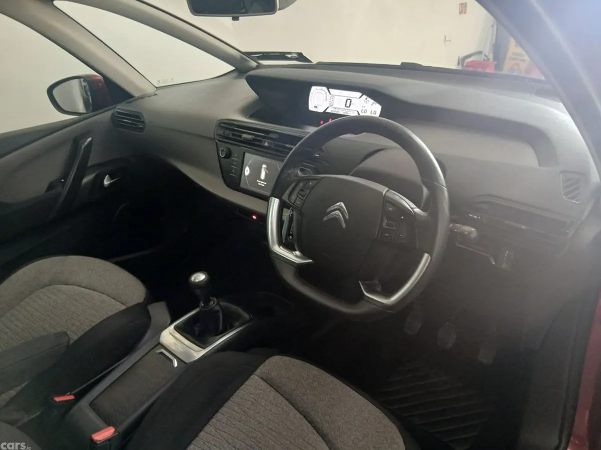 Citroen C4 Picasso MPV, Diesel, 2015, Red