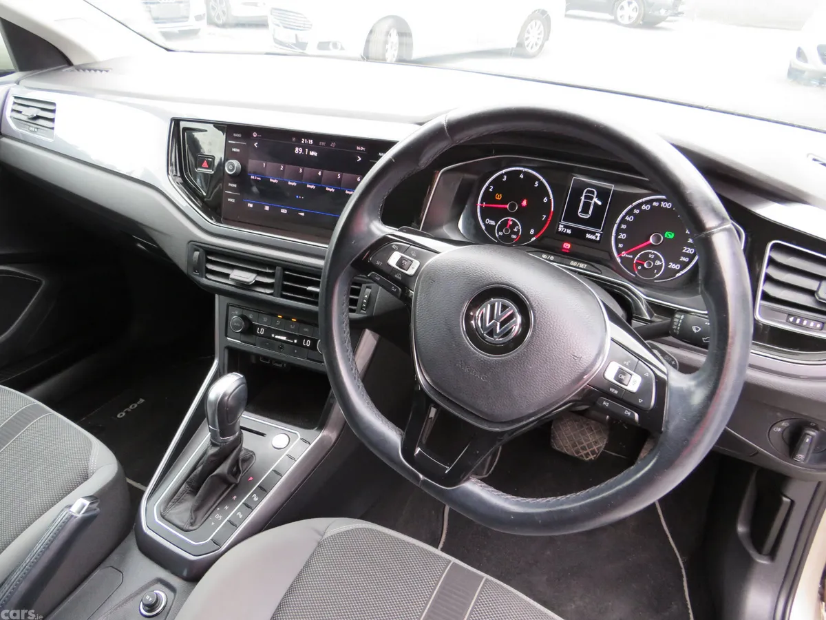 Volkswagen Polo Hatchback, Petrol, 2019, Gold