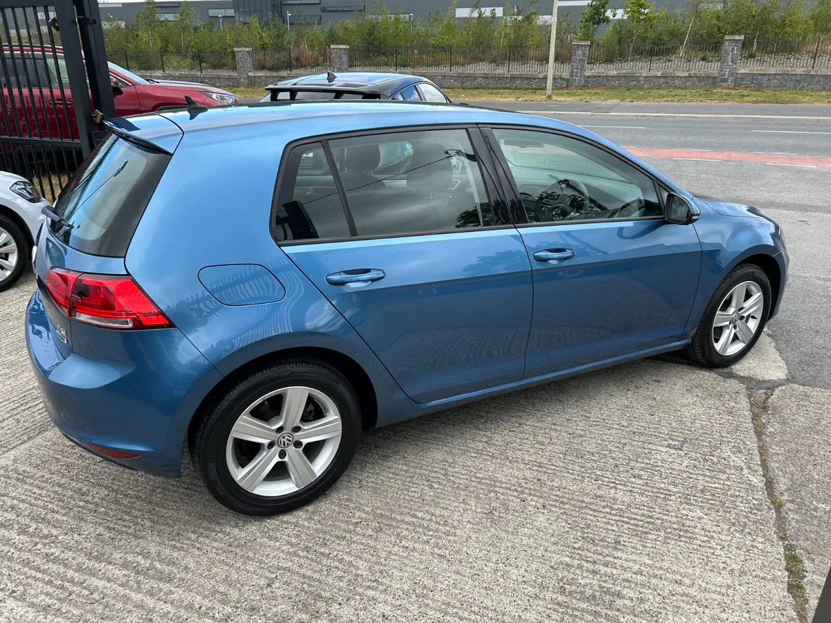 Volkswagen Golf Hatchback, Petrol, 2015, Blue