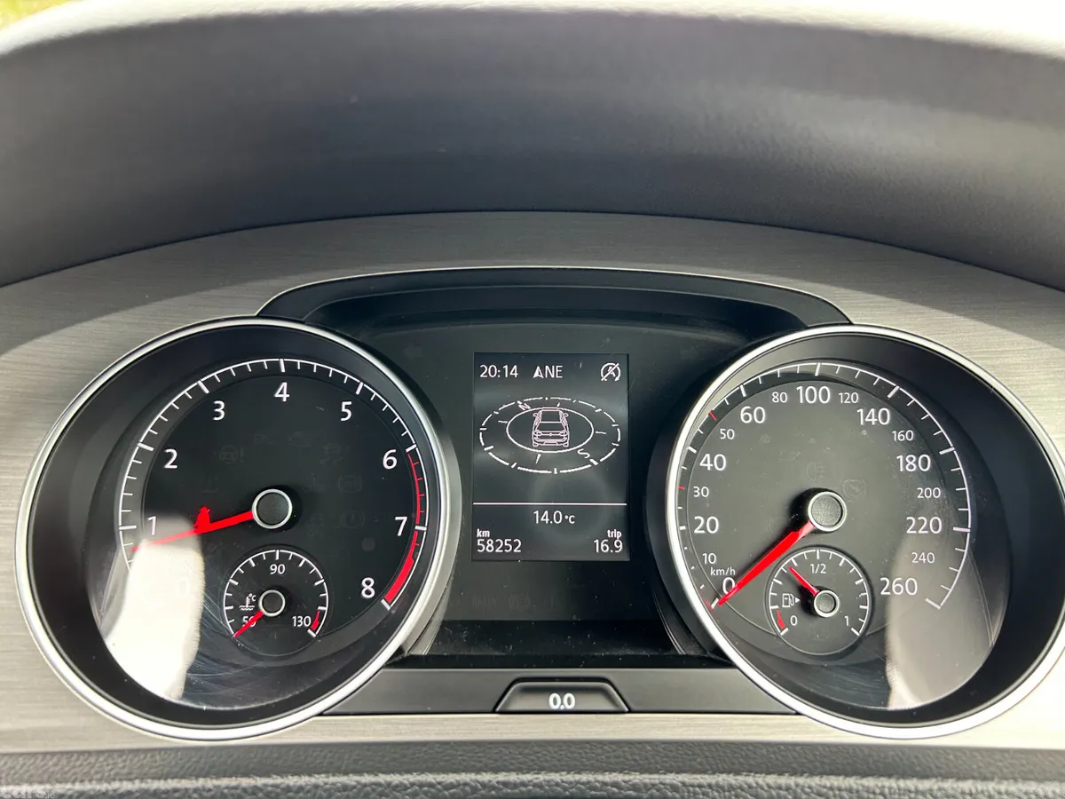 Volkswagen Golf Hatchback, Petrol, 2015, Blue