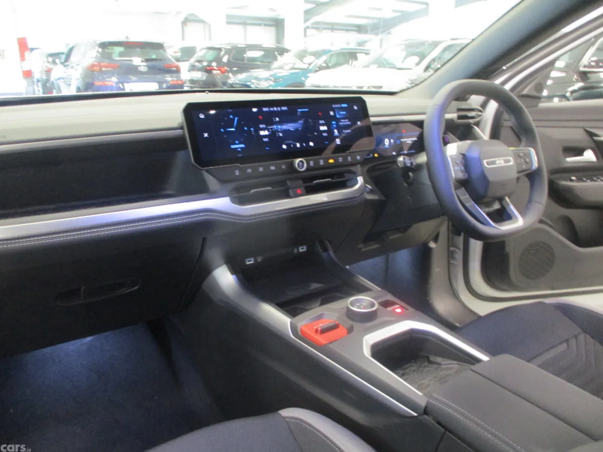 Jeep Compass SUV, Petrol, 2026, White