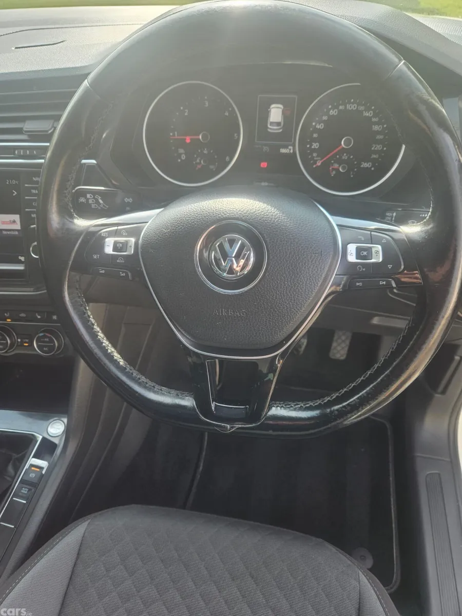 Volkswagen Tiguan SUV, Diesel, 2017, White