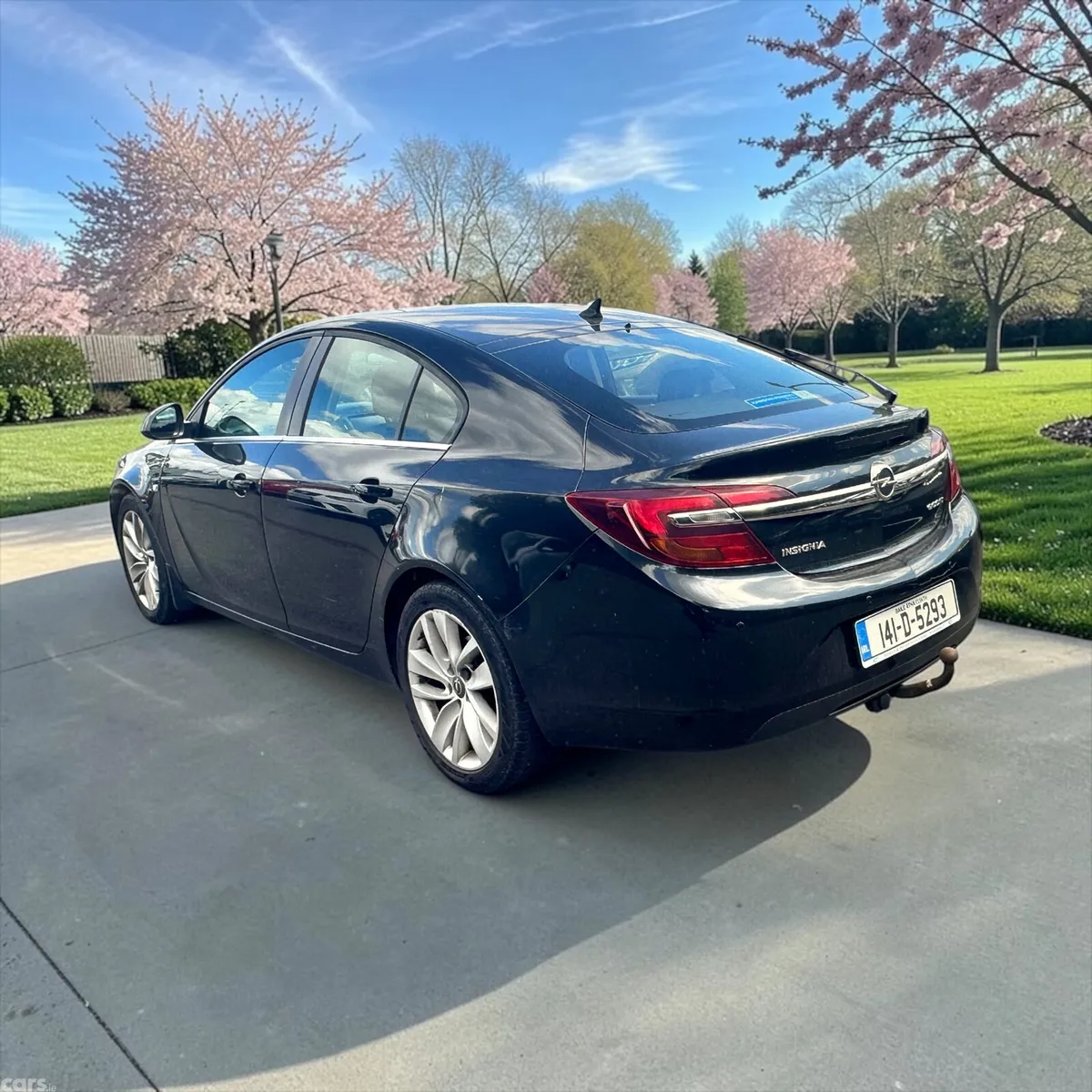 Opel Insignia Hatchback, Diesel, 2014, Black