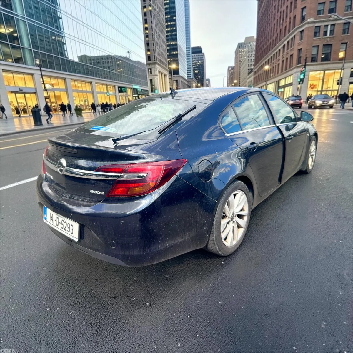 Opel Insignia Hatchback, Diesel, 2014, Black