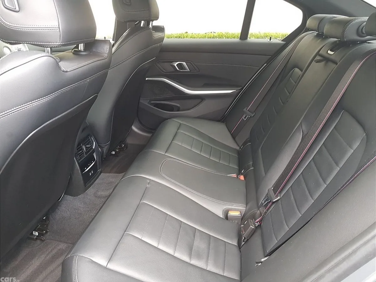 BMW 3-Series Saloon, Petrol Plug-in Hybrid, 2024, Grey