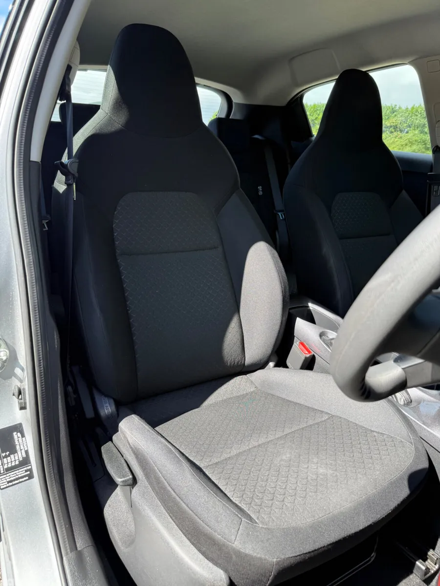 Nissan Juke SUV, Petrol, 2024, Grey