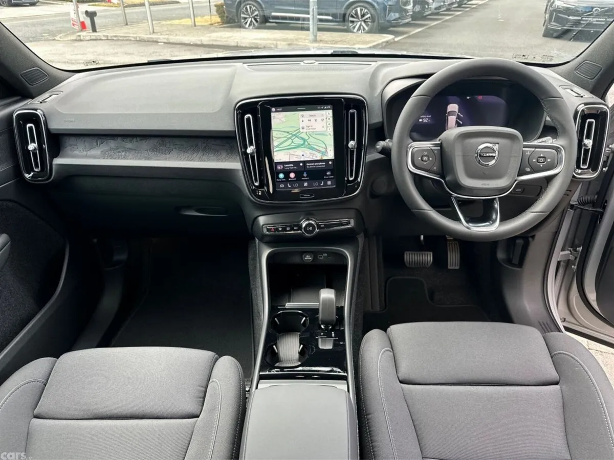 Volvo EX40 SUV, Electric, 2026, Silver