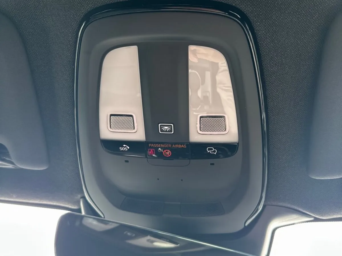 Volvo EX40 SUV, Electric, 2026, Silver