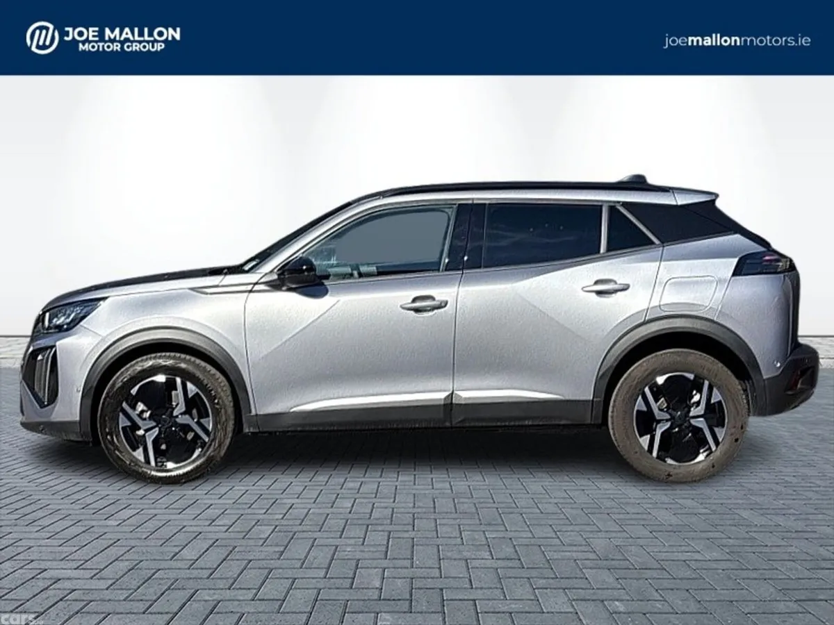 Peugeot 2008 MPV, Petrol, 2026, Grey