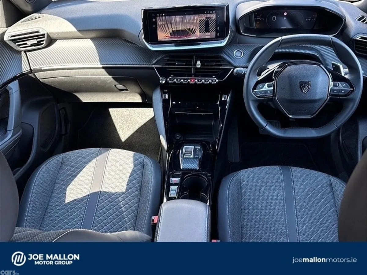 Peugeot 2008 MPV, Petrol, 2026, Grey