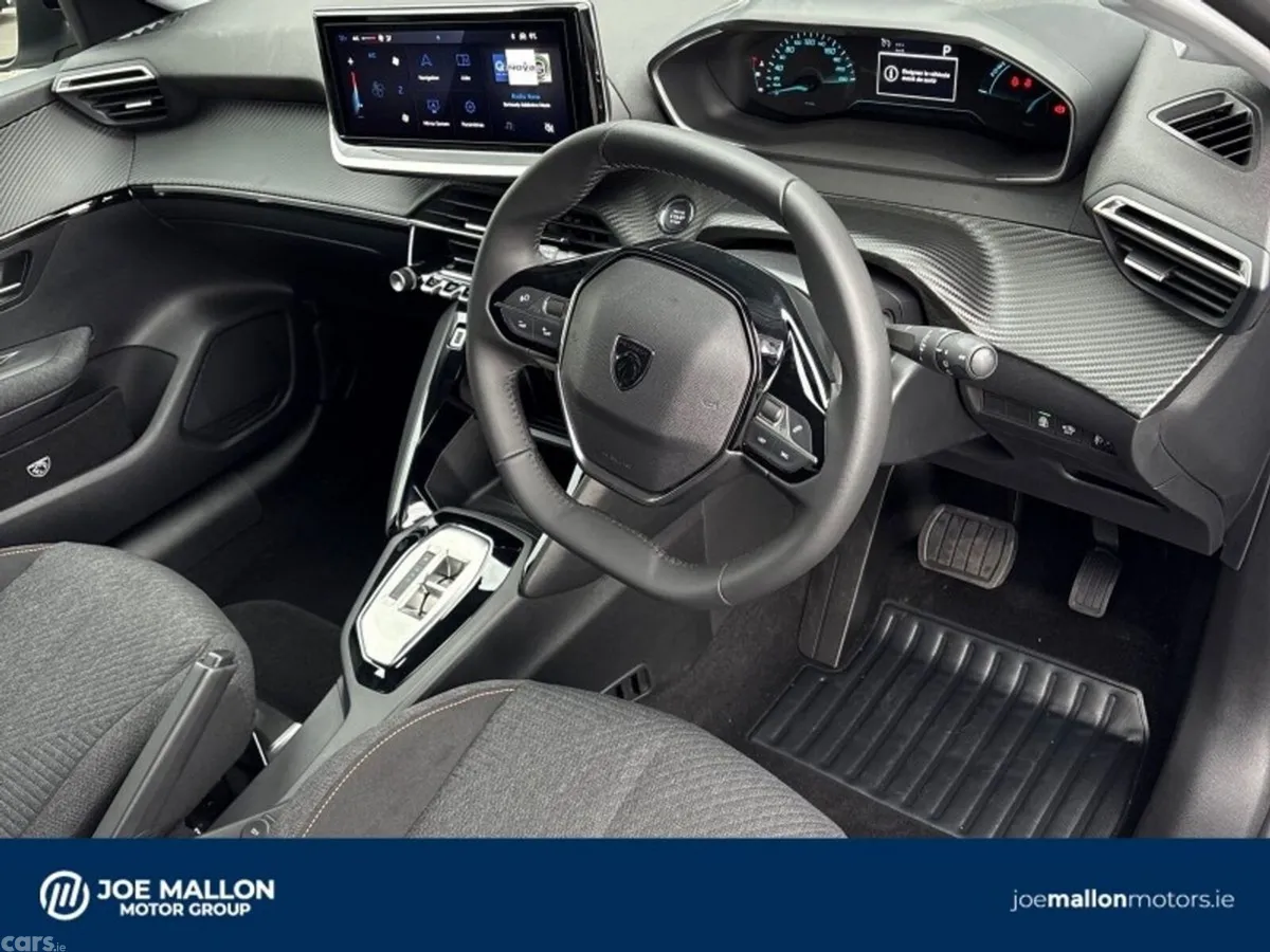 Peugeot 208 Hatchback, Petrol, 2027, Grey