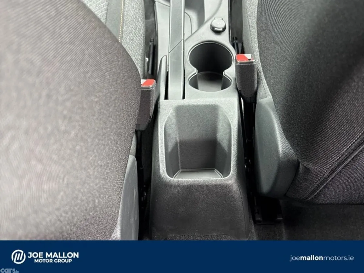 Peugeot 208 Hatchback, Petrol, 2027, Grey
