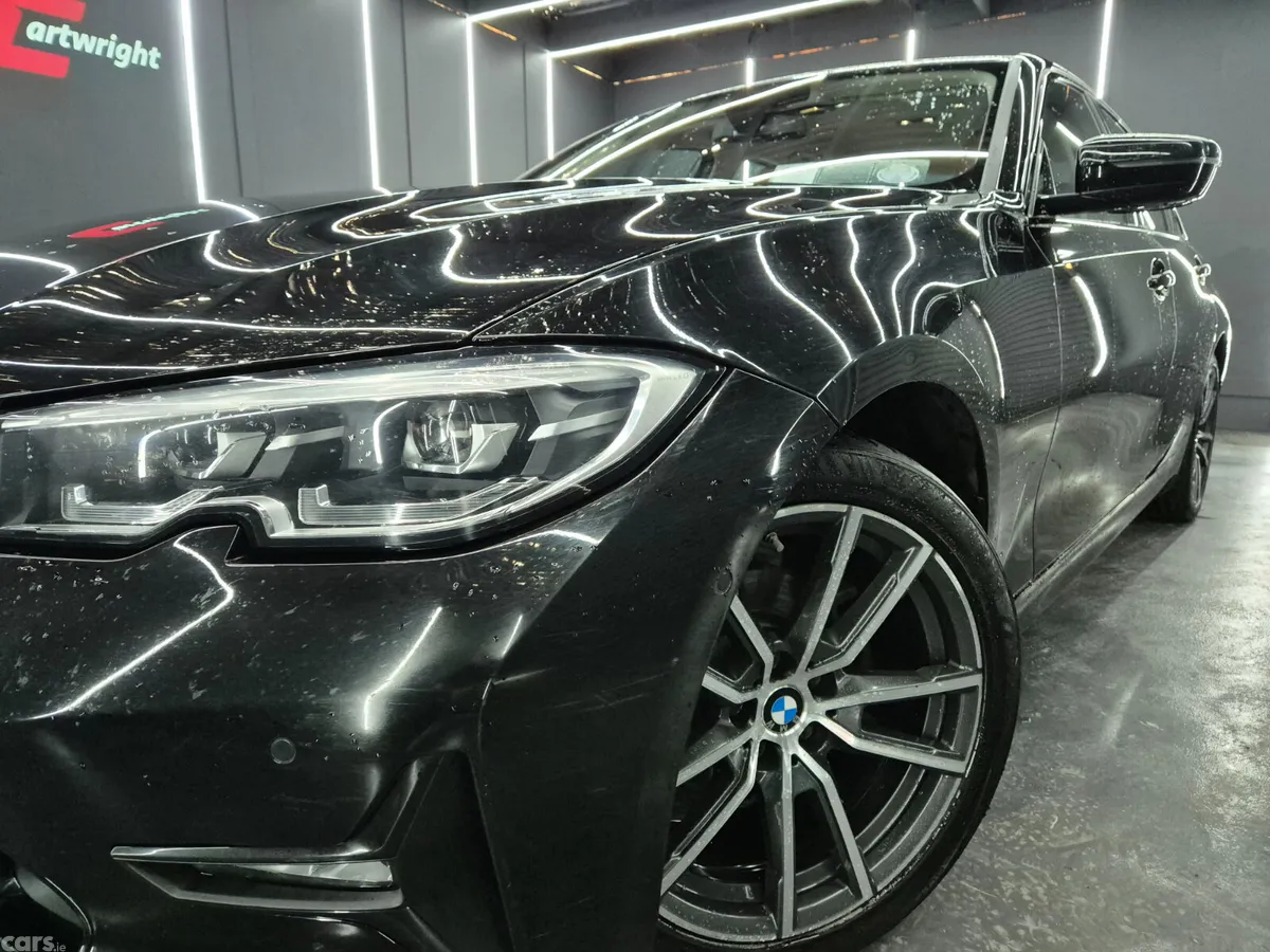 BMW 3-Series Saloon, Diesel, 2021, Black