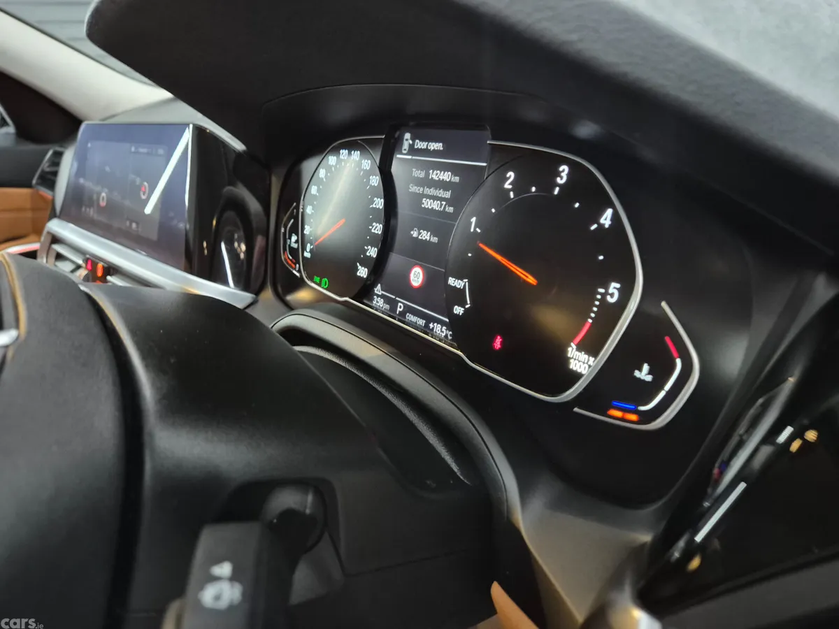 BMW 3-Series Saloon, Diesel, 2021, Black