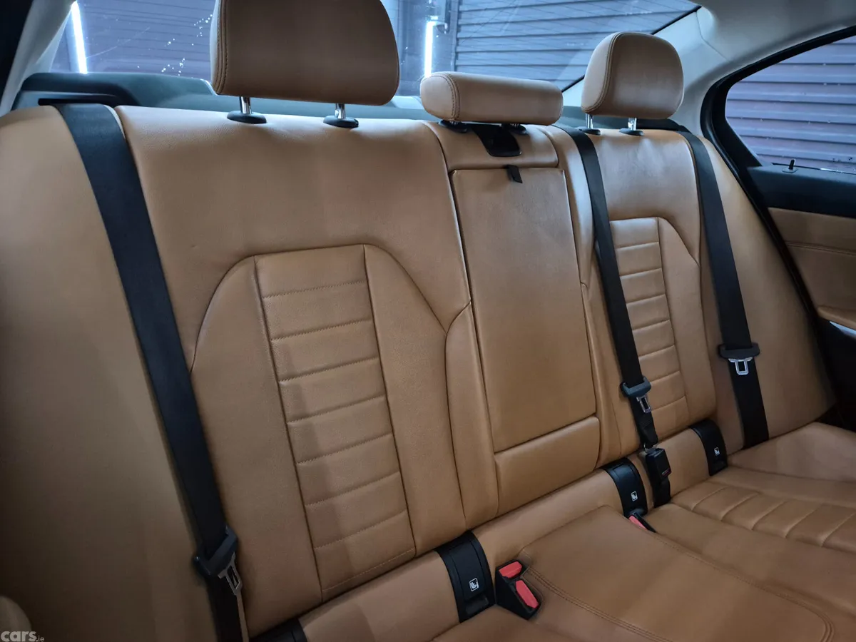 BMW 3-Series Saloon, Diesel, 2021, Black